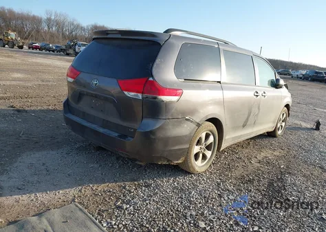 2014 Toyota Sienna Le V6 8 Passenger from USA, damaged, VIN 5TDKK3DC6ES474855